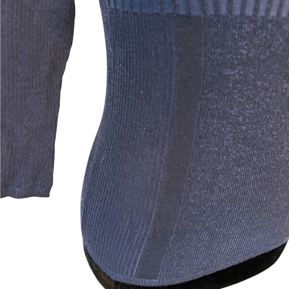 Karen Millen Blue Stripe 3/4 Sleeve Sweater Size 2 - Picture 3 of 8